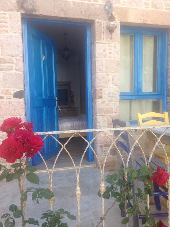 Cundada Hotel Ayvalik Bagian luar foto