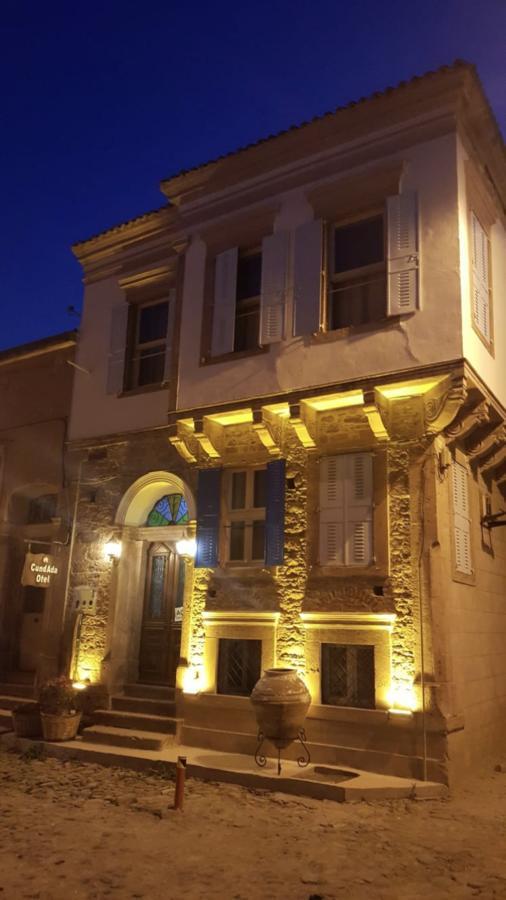 Cundada Hotel Ayvalik Bagian luar foto